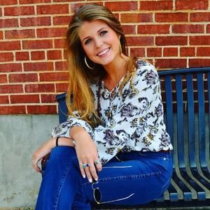 Meet your Posher, Lizzy